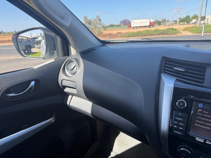 2018 Nissan Navara ST