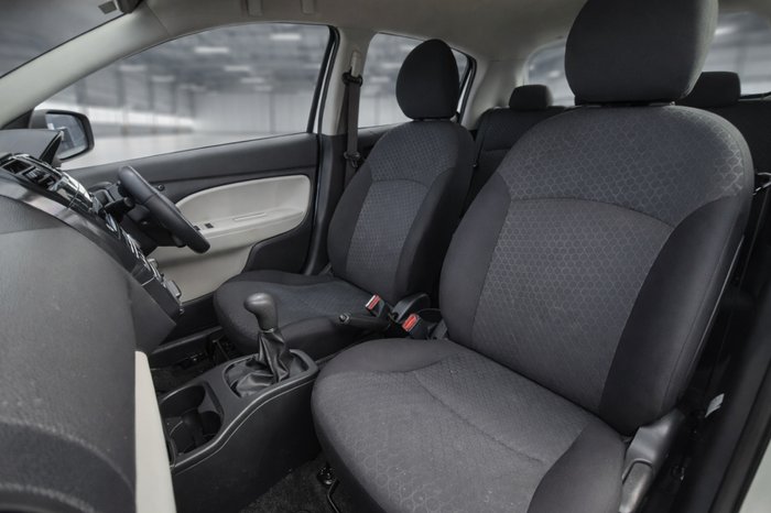 2014 Mitsubishi Mirage ES