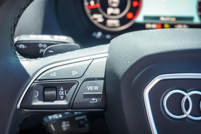 2024 Audi Q2 40 TFSI S line