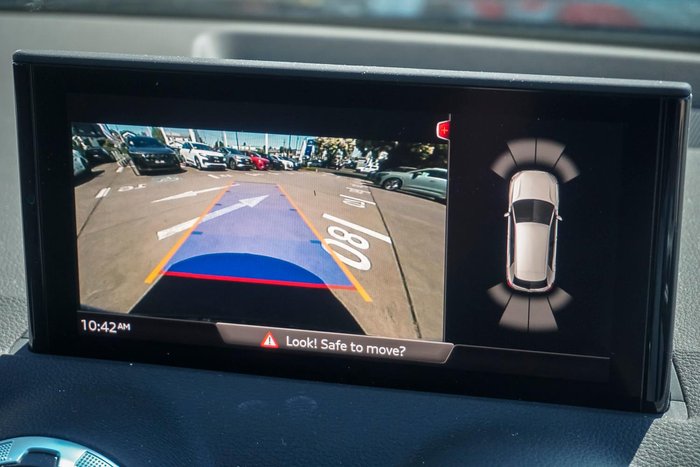 2024 Audi Q2 40 TFSI S line