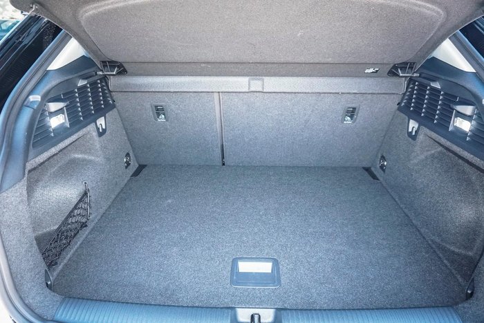 2024 Audi Q2 40 TFSI S line