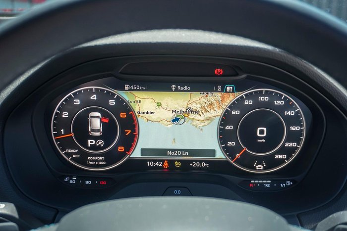 2024 Audi Q2 40 TFSI S line