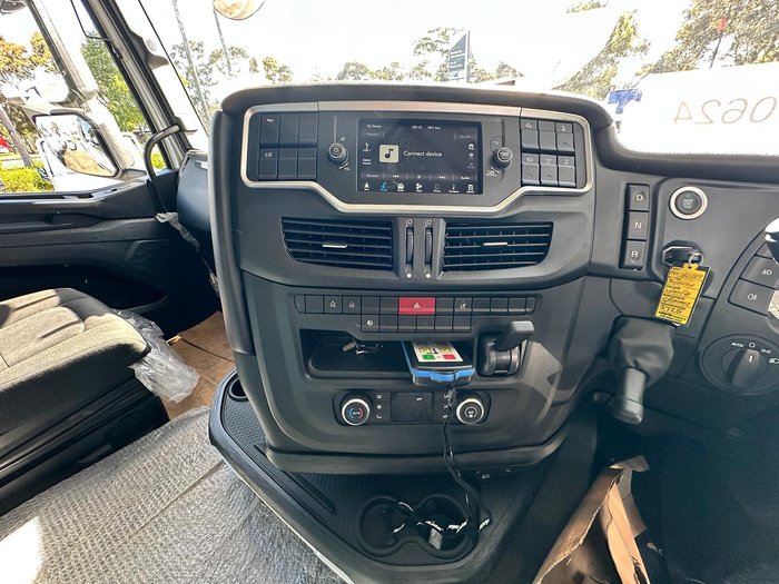 2023 Iveco S-Way AS270