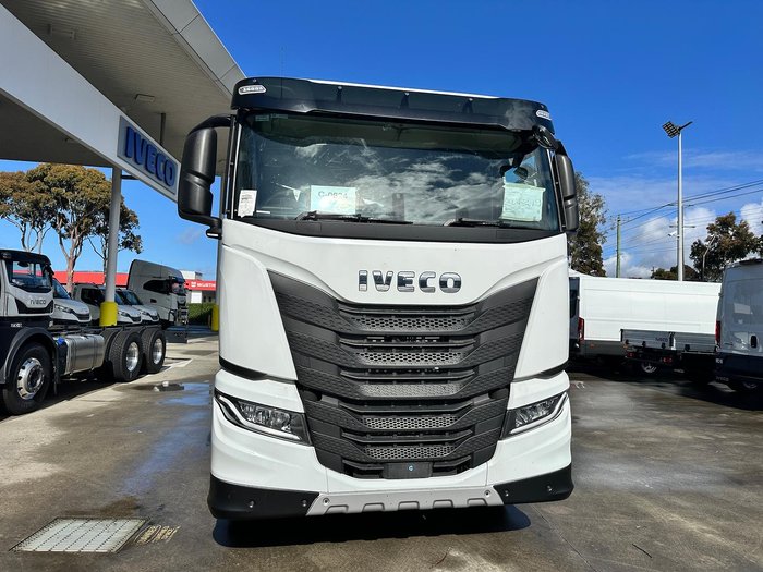 2023 Iveco S-Way AS270