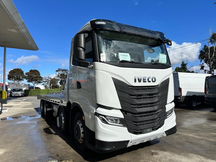 2023 Iveco S-Way AS270