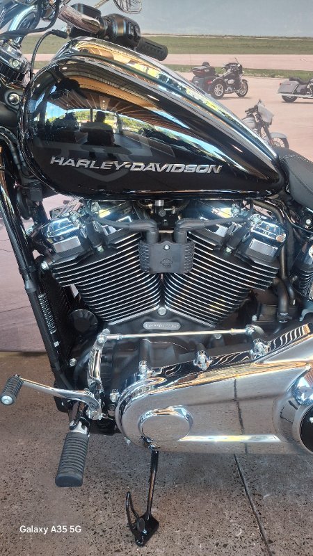 2025 Harley-davidson FXBR BREAKOUT (117) Vivid Black