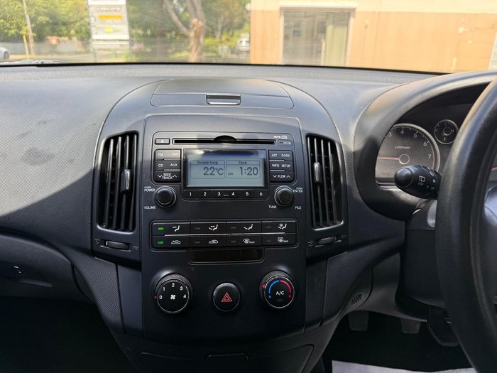 2010 Hyundai i30 SX FD MY10 Continental Silver