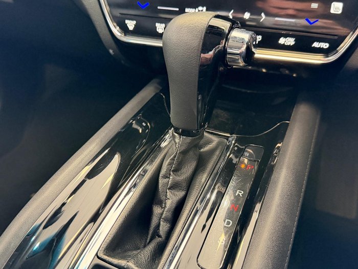 2017 Honda HR-V VTi-L