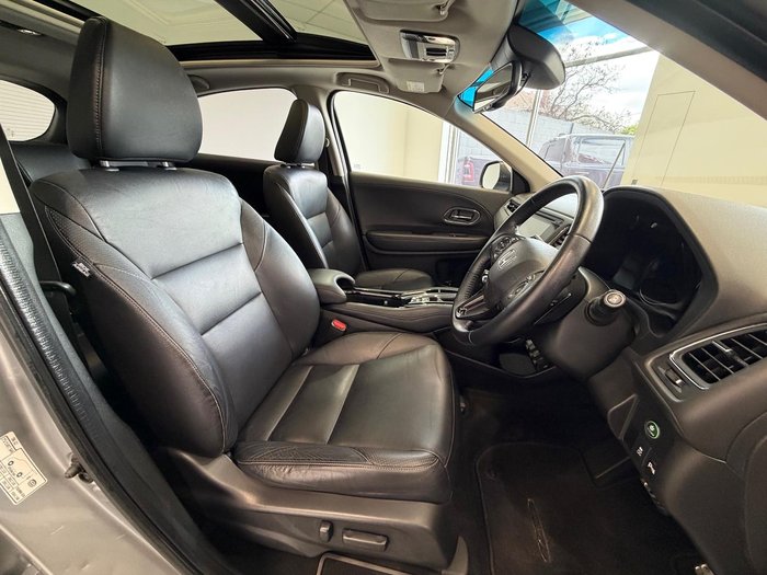 2017 Honda HR-V VTi-L