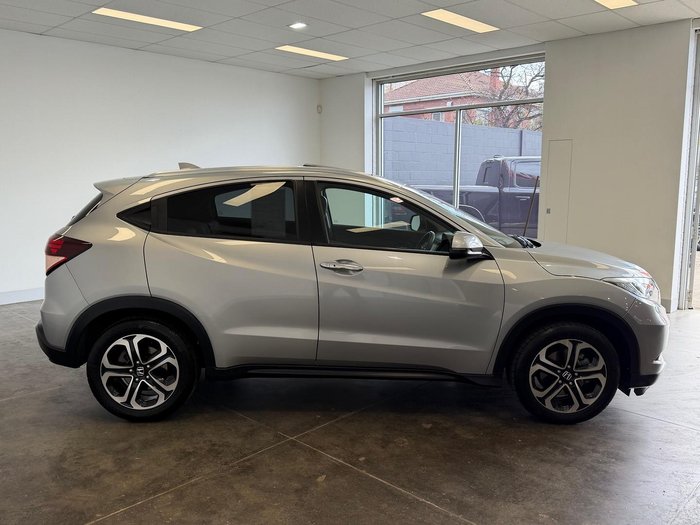 2017 Honda HR-V VTi-L