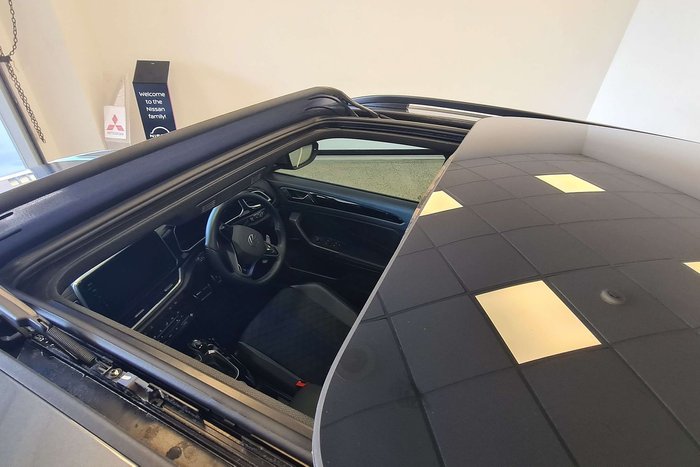 2022 Volkswagen T-Roc R Grid Edition