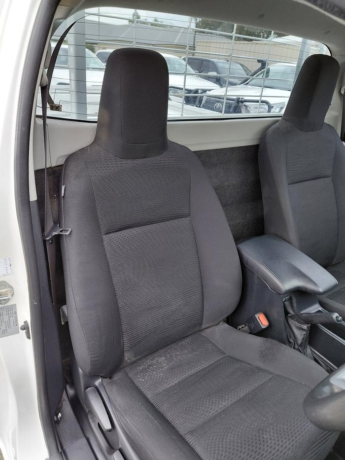 2022 Toyota Hilux SR