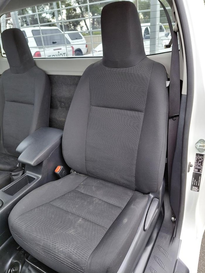 2022 Toyota Hilux SR