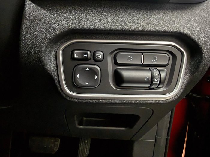 2025 GWM Cannon Lux NPW 4X4 Dual Range Lunar Red