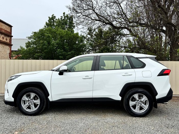 2022 Toyota RAV4 GX