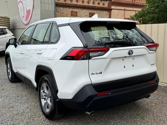 2022 Toyota RAV4 GX