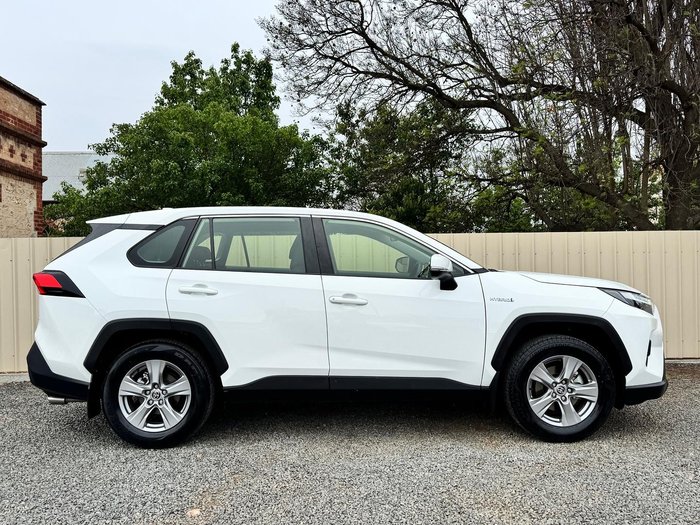 2022 Toyota RAV4 GX