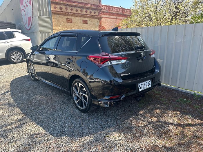 2016 Toyota Corolla ZR