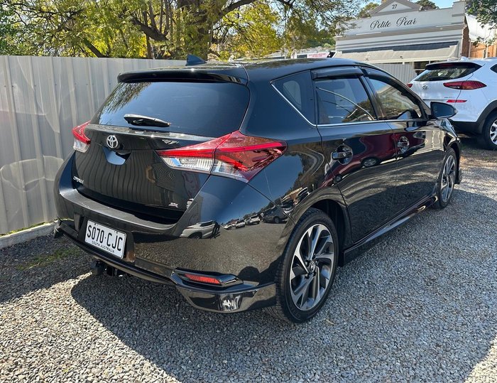 2016 Toyota Corolla ZR