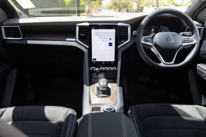 2025 Volkswagen Amarok TDI600 Style