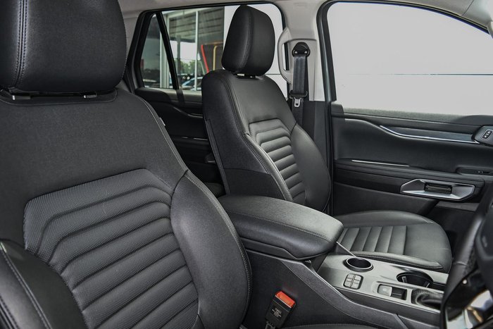 2025 Ford Everest Sport