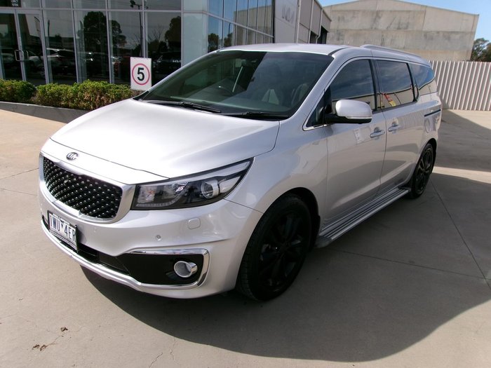 2016 Kia Carnival Platinum