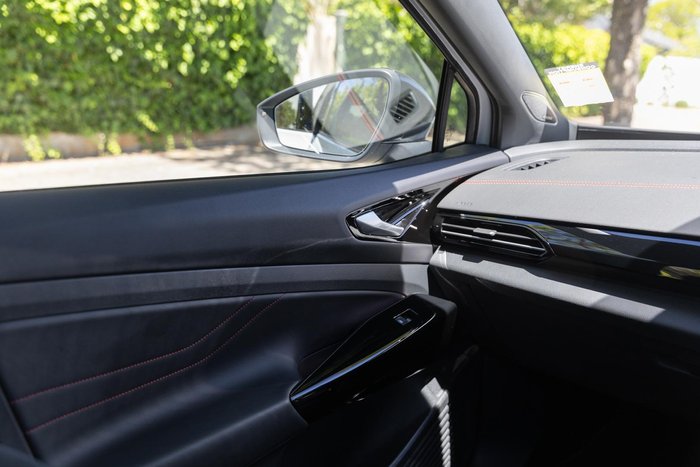 2024 Volkswagen ID.5 GTX