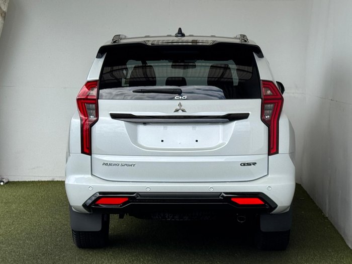 2024 Mitsubishi Pajero Sport GSR