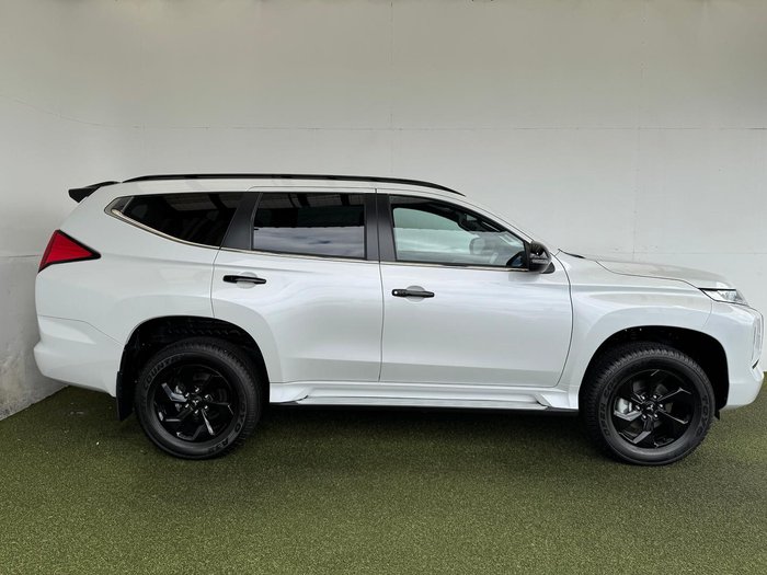 2024 Mitsubishi Pajero Sport GSR