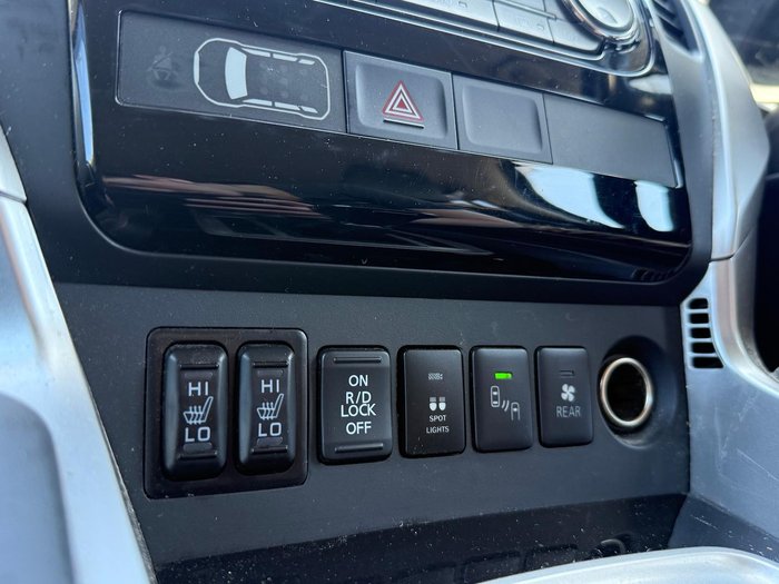 2018 Mitsubishi Pajero Sport Exceed