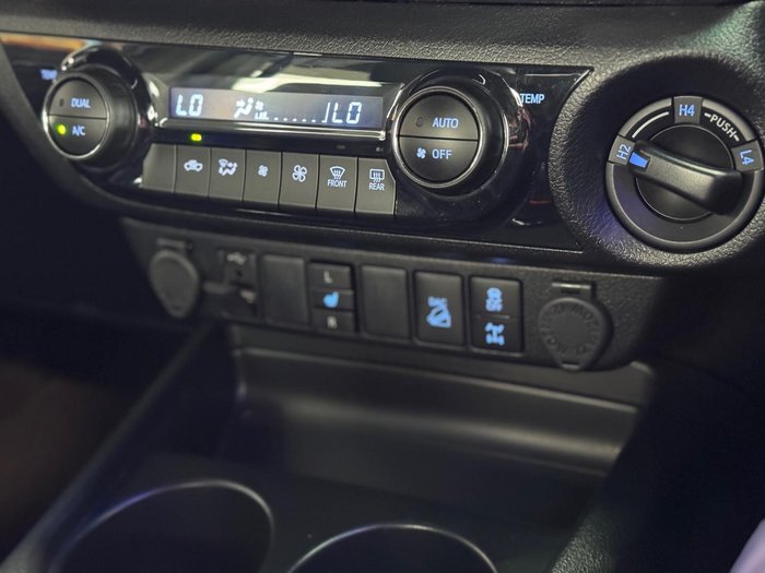 2022 Toyota Hilux Rogue