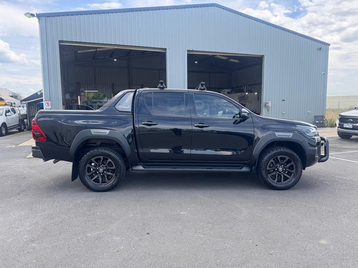 2022 Toyota Hilux Rogue