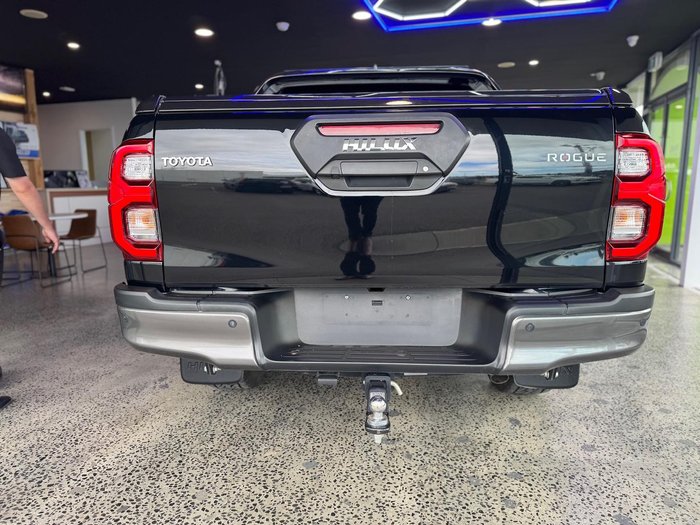 2022 Toyota Hilux Rogue