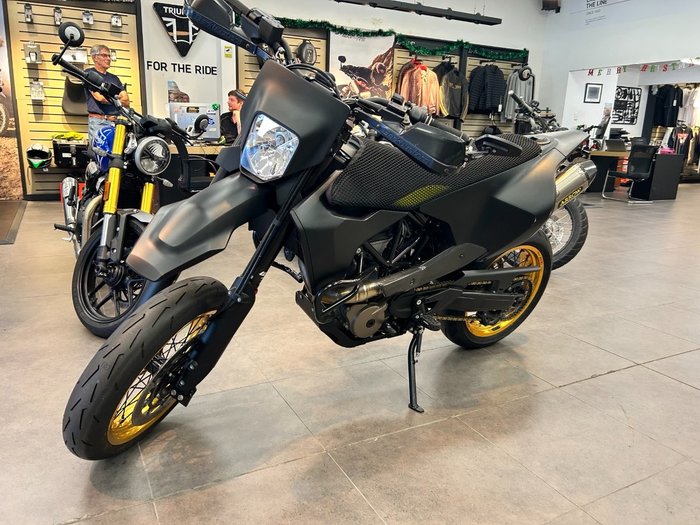 2022 Husqvarna 701 SUPERMOTO WHITE