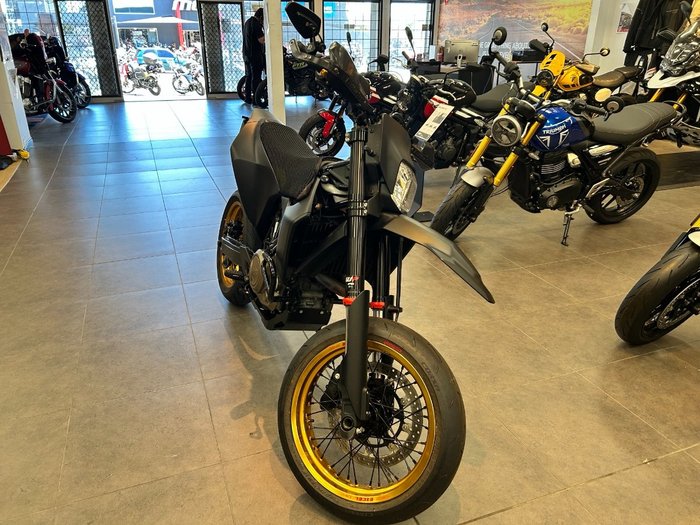 2022 Husqvarna 701 SUPERMOTO WHITE