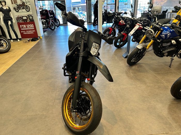 2022 Husqvarna 701 SUPERMOTO WHITE