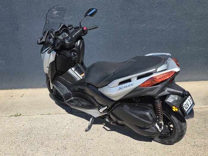 2018 Yamaha XMAX 300 (CZD300A) SILVER