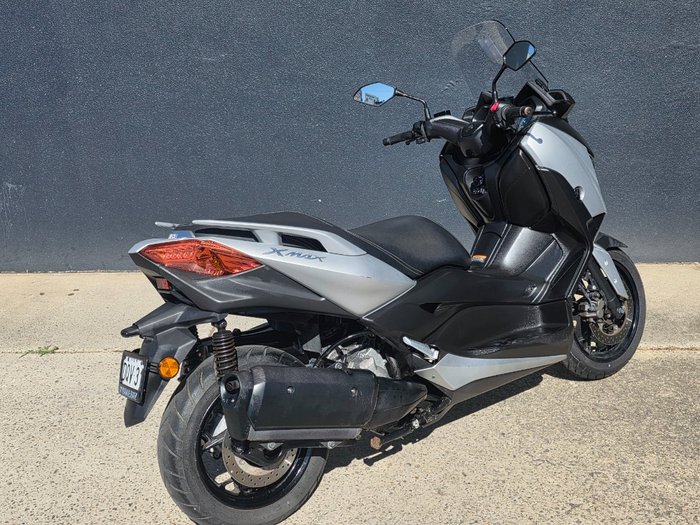 2018 Yamaha XMAX 300 (CZD300A) SILVER