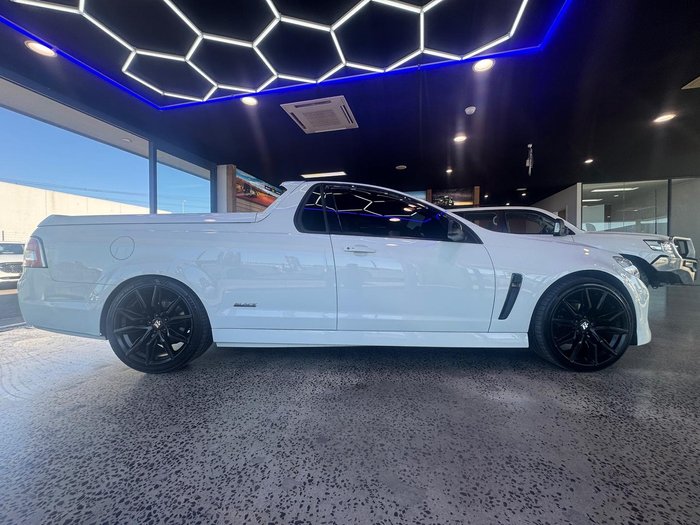 2016 Holden Ute SV6 Black