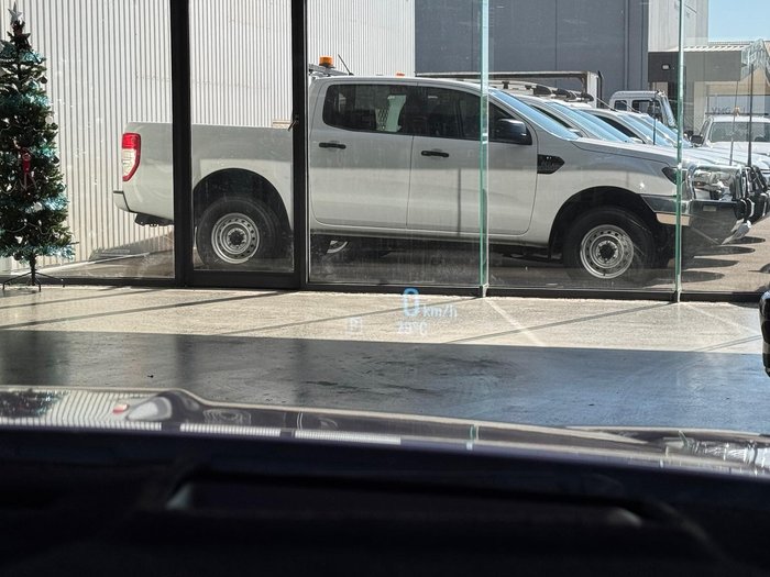 2016 Holden Ute SV6 Black