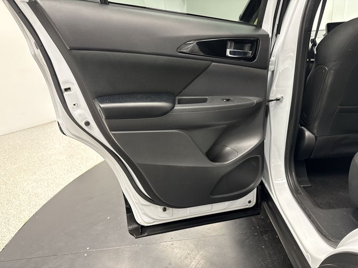 2024 Mitsubishi Eclipse Cross LS