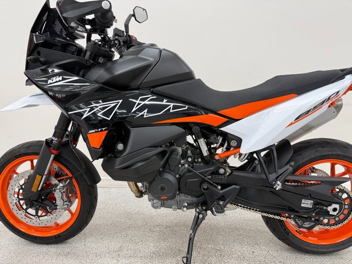 2024 Ktm 890 SM-T