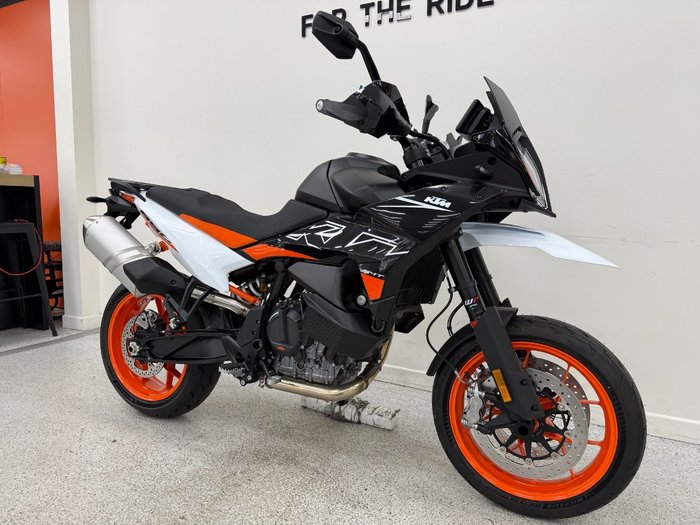 2024 Ktm 890 SM-T