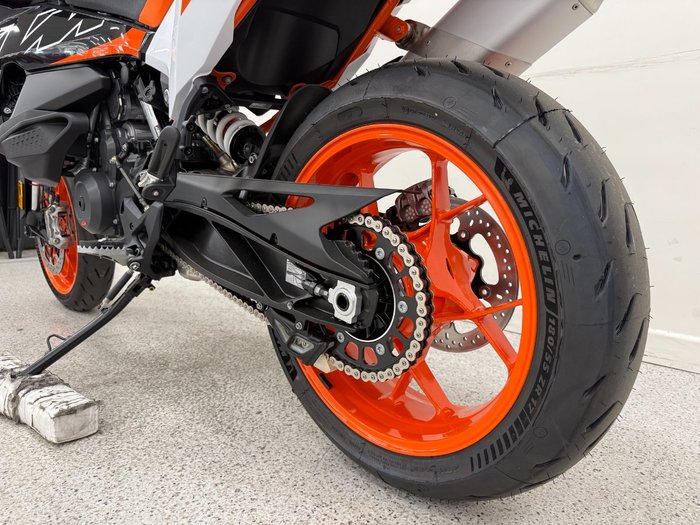 2024 Ktm 890 SM-T