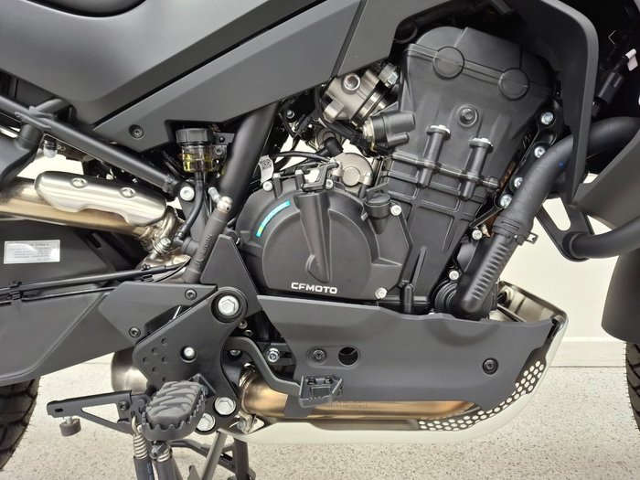 2025 CFMOTO 800MT LIMITED EDITION