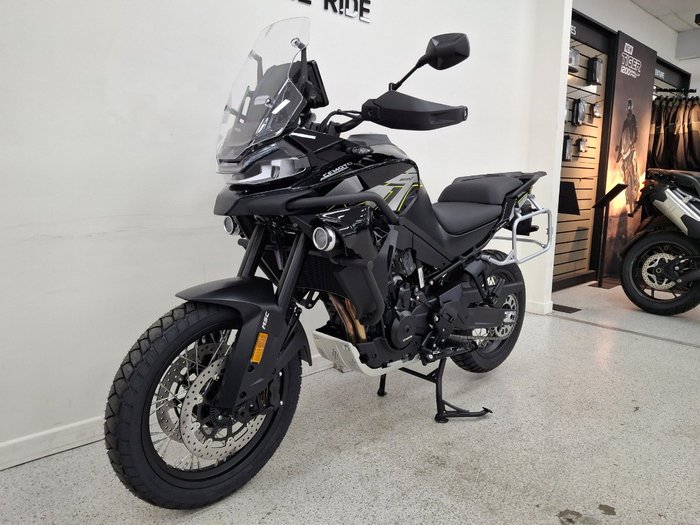 2025 CFMOTO 800MT LIMITED EDITION