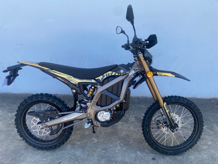 2025 Sur-ron 2025 Sur-ron ELECTRIC ULTRA BEE T Black