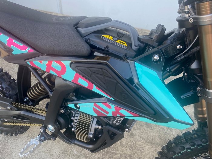 2025 Sur-ron 2025 SUR-RON ELECTRIC HYPER BEE Blue