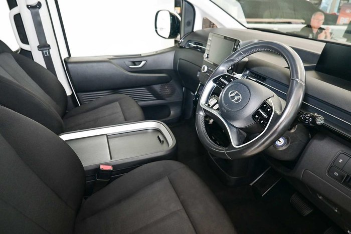 2022 Hyundai STARIA