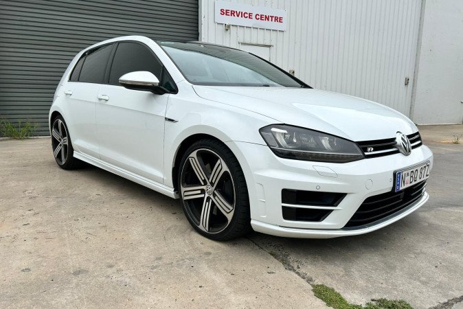 2016 VOLKSWAGEN GOLF